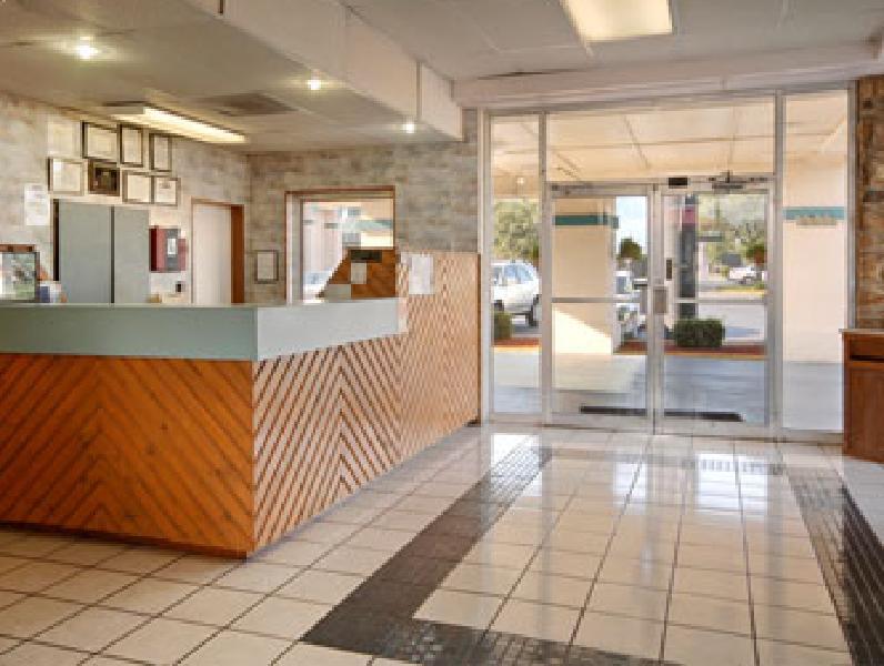 Days Inn South Fort Worth Interior photo